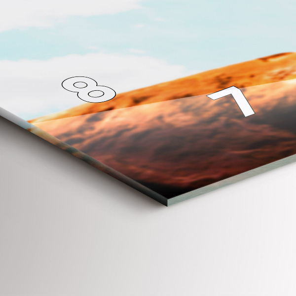 Horizontálne hodiny Kaskadér a adrenalín