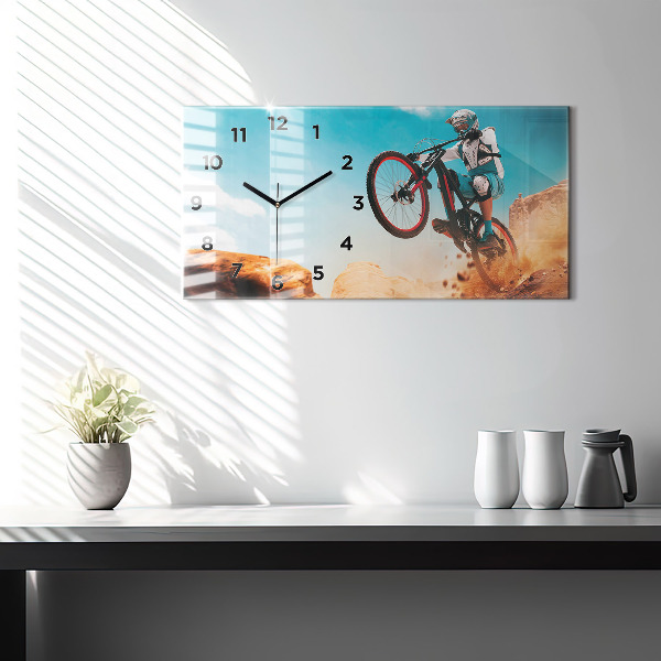 Horizontálne hodiny Kaskadér a adrenalín