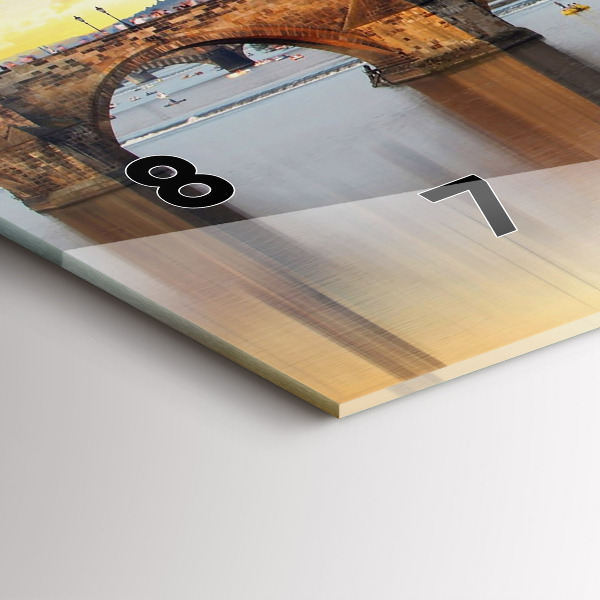 Horizontálne hodiny Panoráma nad riekou