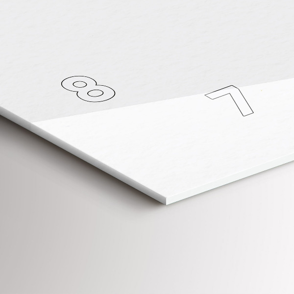 Horizontálne hodiny Žena v klobúku