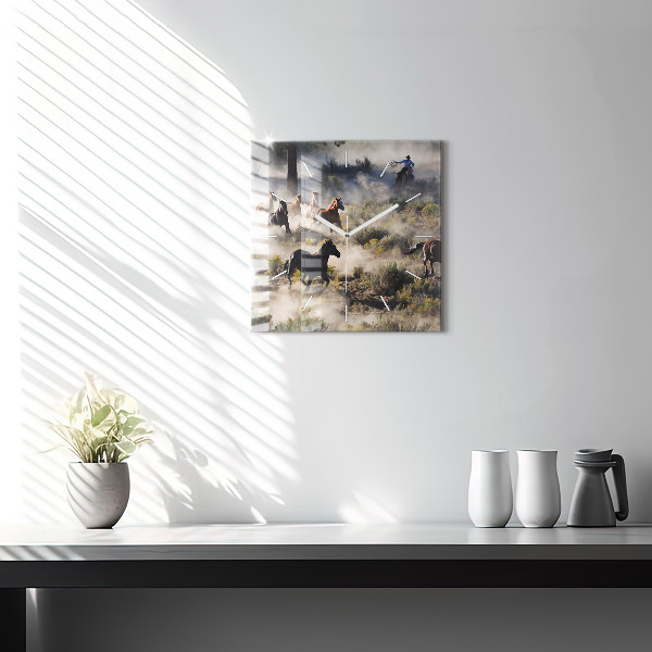 Štvorcové hodiny Stádo ponáhľajúcich sa koní