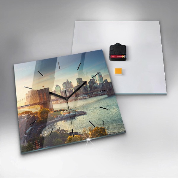 Štvorcové hodiny New York Manhattan