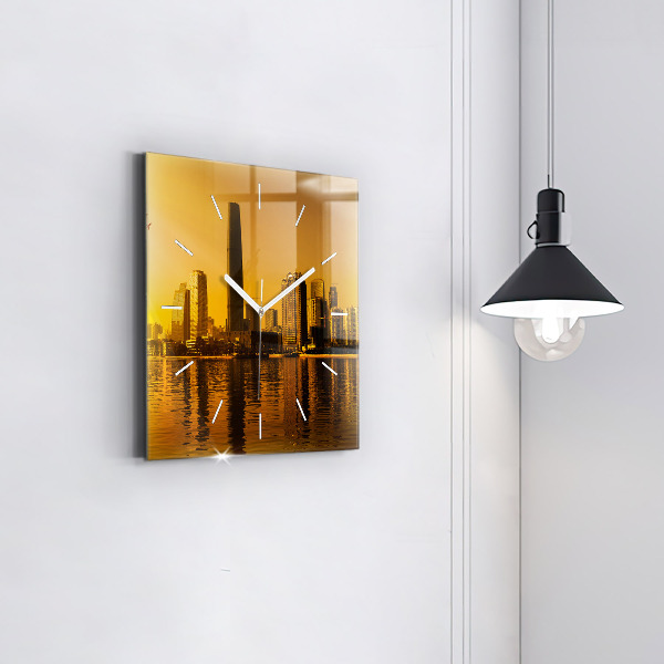 Štvorcové hodiny Rieka Zhujiang