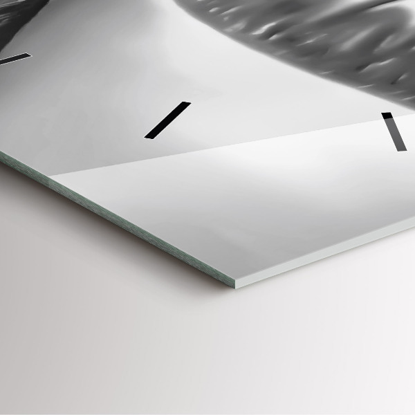 Štvorcové hodiny Ženské ústa