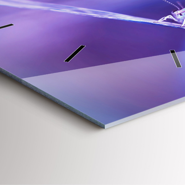 Štvorcové hodiny Motýľ na tráve