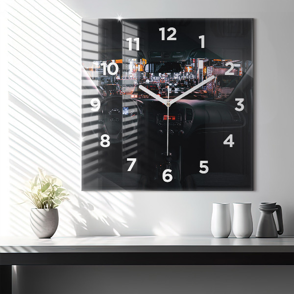 Štvorcové hodiny Auto v Tokiu