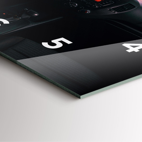 Štvorcové hodiny Auto v Tokiu