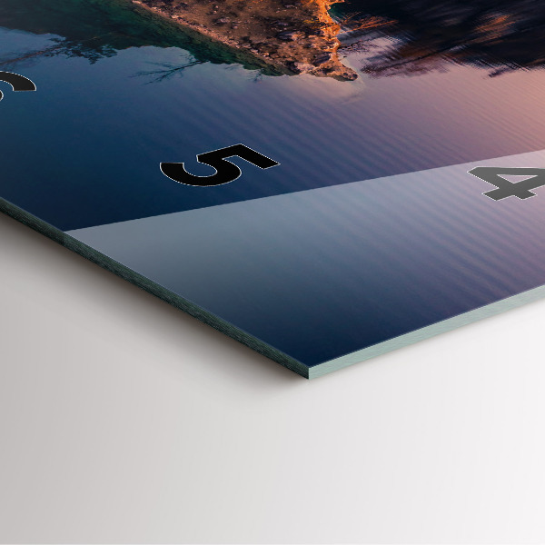 Štvorcové hodiny Krakovské jazero Zakrzówek