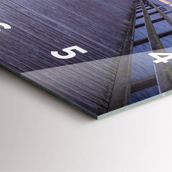 Štvorcové hodiny Mólo pri Baltskom mori