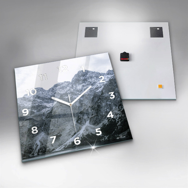 Štvorcové hodiny Morskie Oko v Tatrách