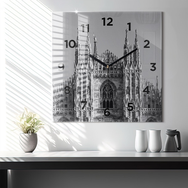 Štvorcové hodiny Katedrála Duomo di Milano