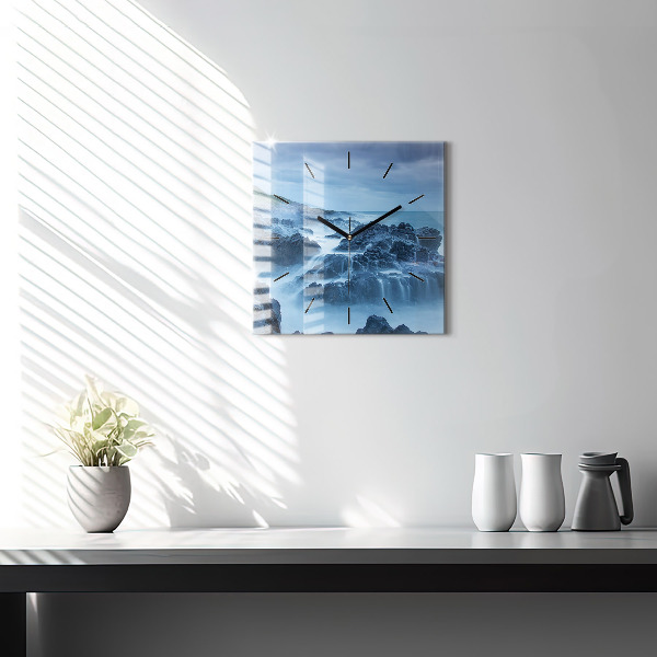 Štvorcové hodiny Maják