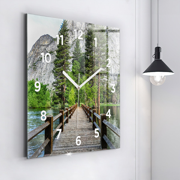 Štvorcové hodiny Yosemitský drevený most
