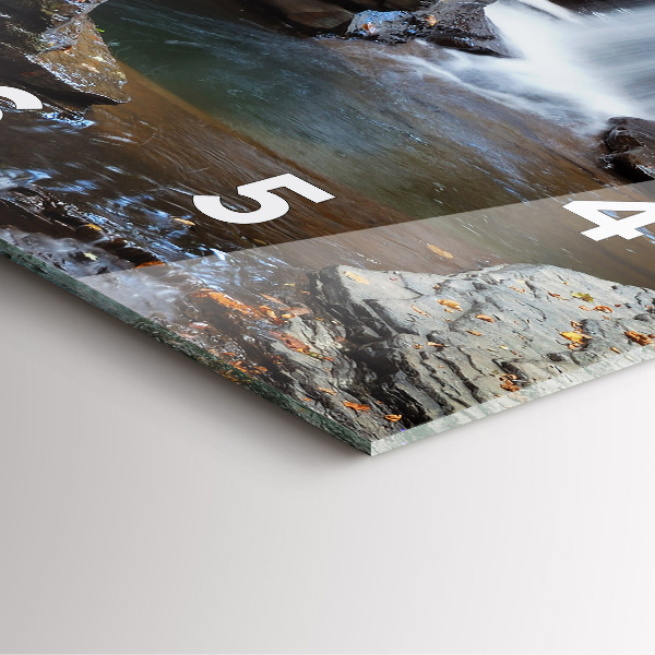 Štvorcové hodiny Vodopád a skaly Islandu