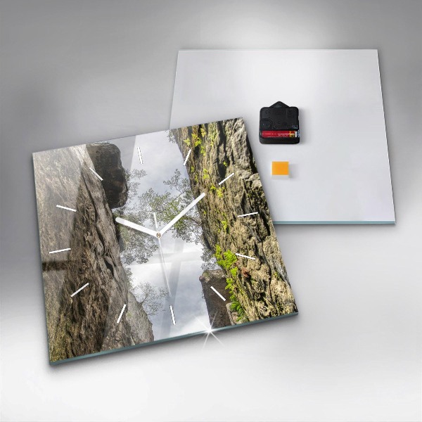 Štvorcové hodiny Skalné mesto v Českej republike