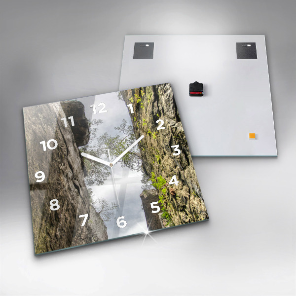 Štvorcové hodiny Skalné mesto v Českej republike