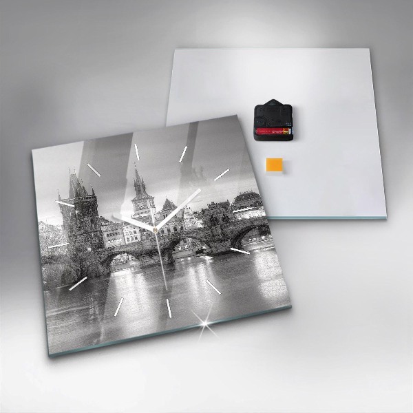 Štvorcové hodiny Karlov most v Prahe