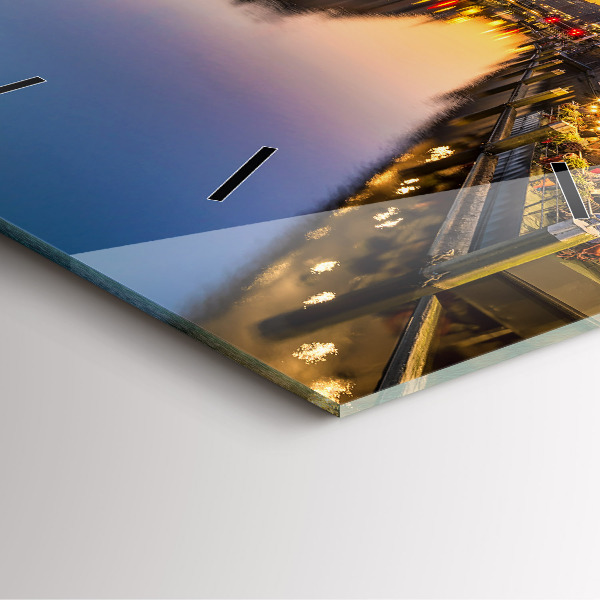 Štvorcové hodiny Hamburgská radnica