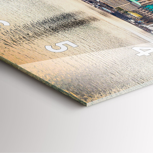 Štvorcové hodiny Binnenalster v Hamburgu