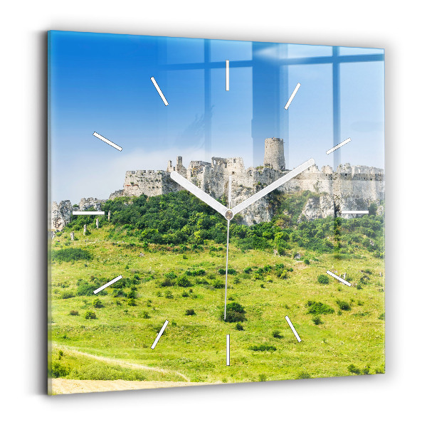 Štvorcové hodiny Spišský hrad na Slovensku