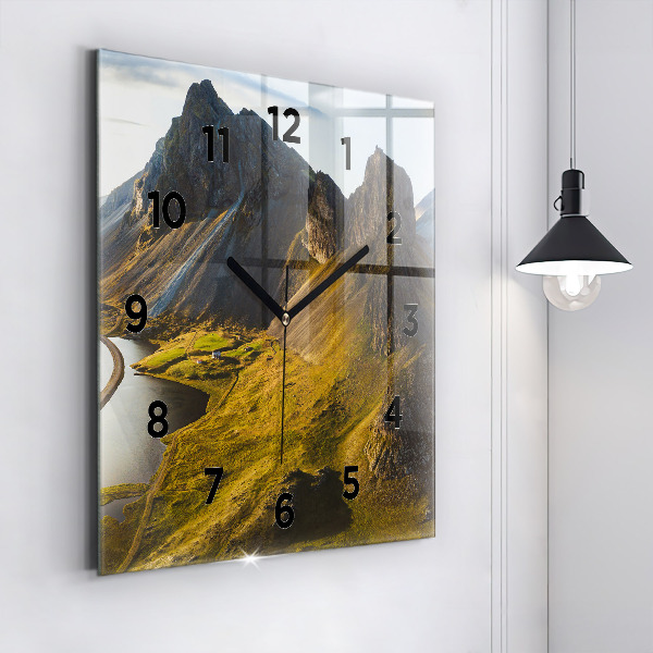 Štvorcové hodiny Cesta na Islande