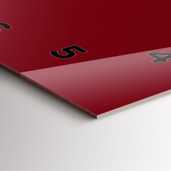 Štvorcové hodiny Burgundsko