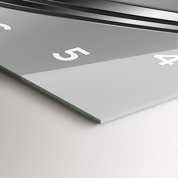 Štvorcové hodiny Strieborné čiary