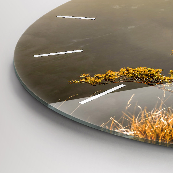 Okrúhle hodiny Strom v horách