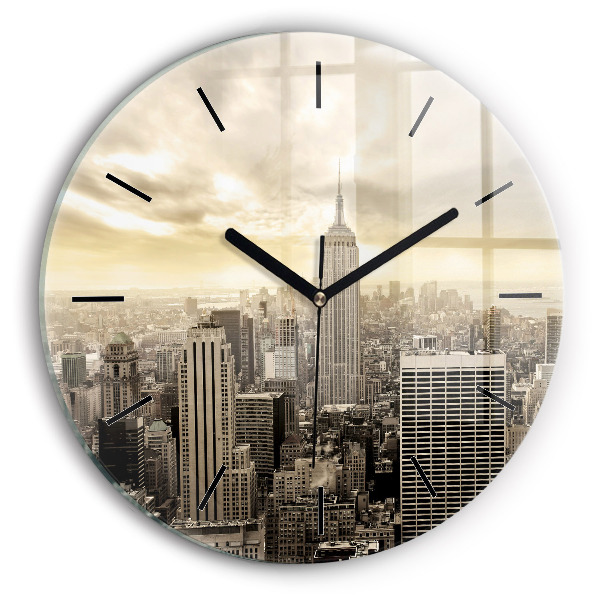Okrúhle hodiny Mrakodrap v New Yorku