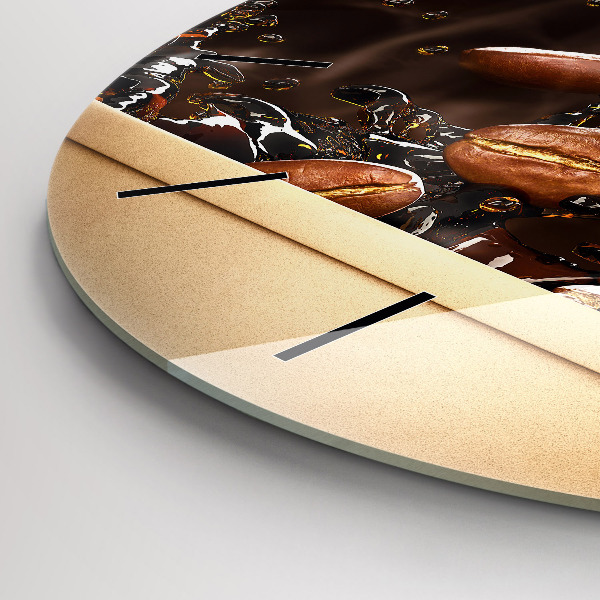 Okrúhle hodiny Horúca káva