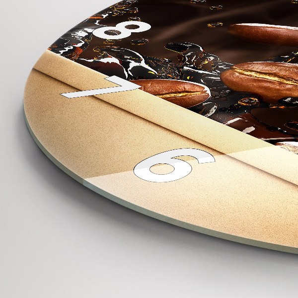 Okrúhle hodiny Horúca káva