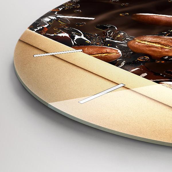 Okrúhle hodiny Horúca káva