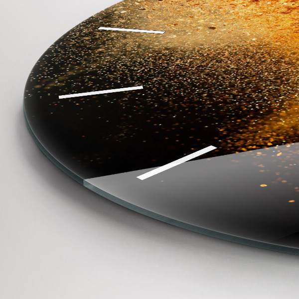 Okrúhle hodiny Korenie sa rozsypalo