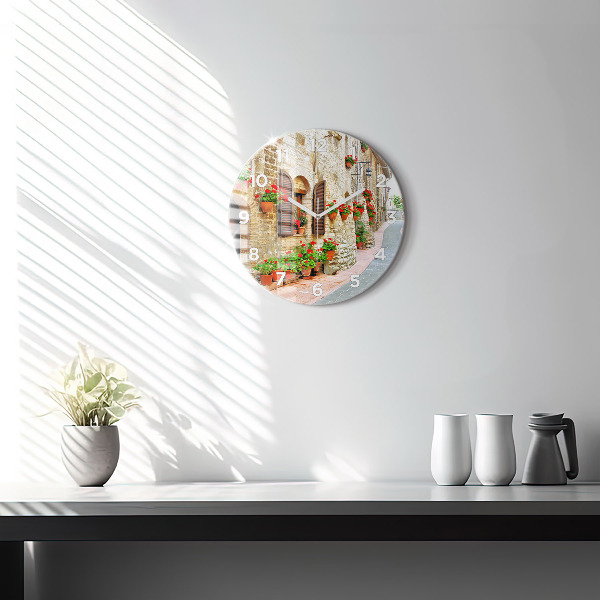Okrúhle hodiny Malebná ulica