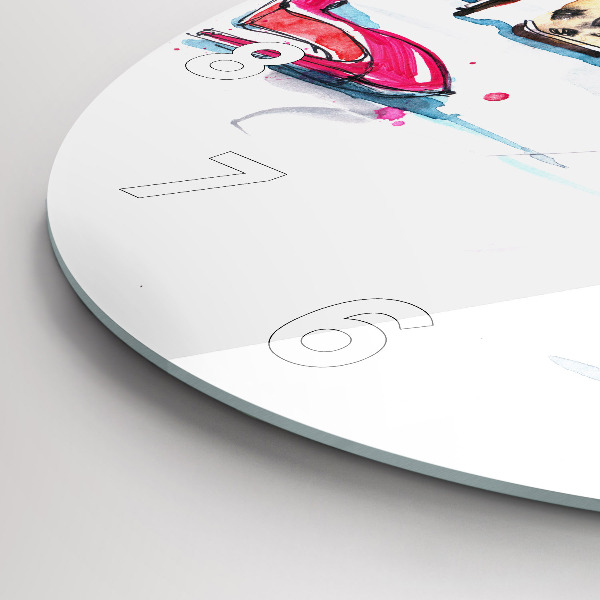 Okrúhle hodiny Prvok ženskosti