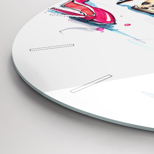 Okrúhle hodiny Prvok ženskosti