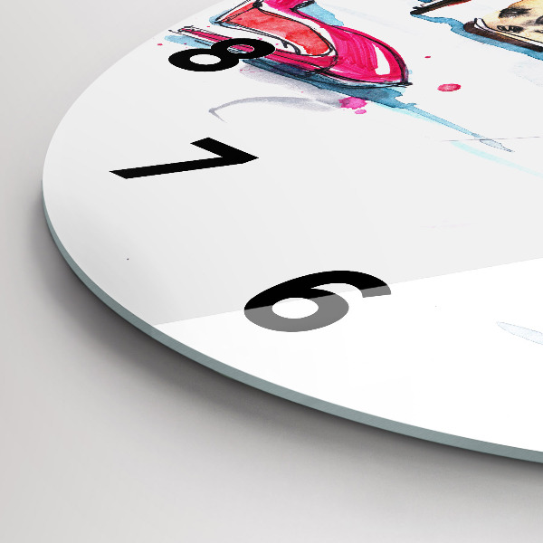 Okrúhle hodiny Prvok ženskosti