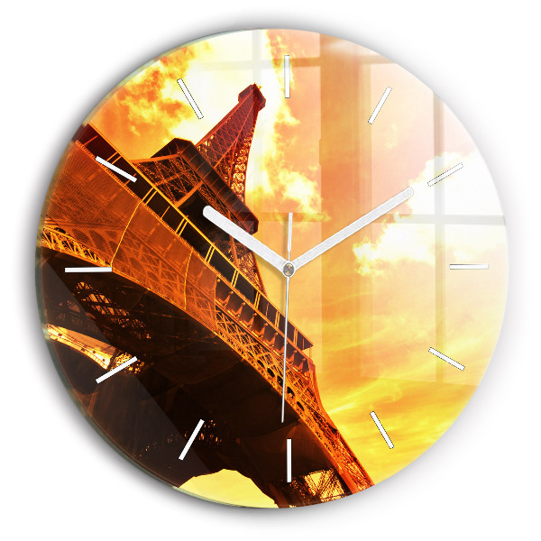 Okrúhle hodiny Eiffelova veža v Paríži
