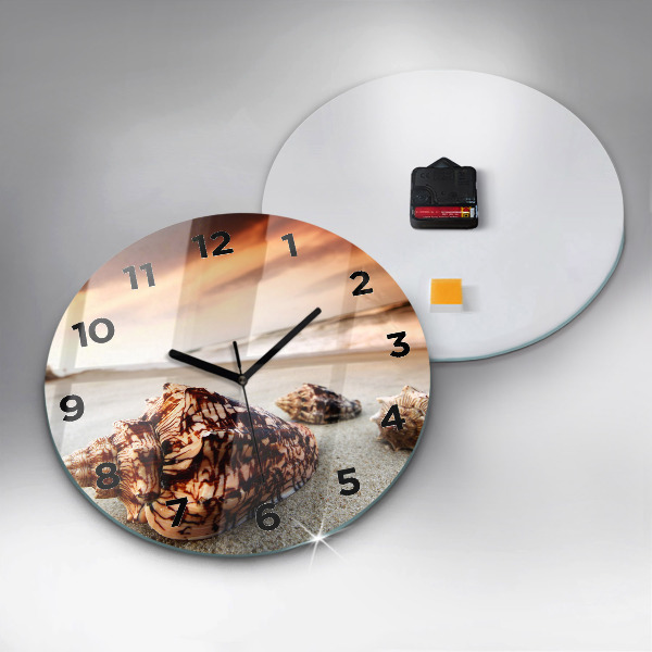 Okrúhle hodiny Mušle na pláži