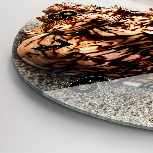 Okrúhle hodiny Mušle na pláži