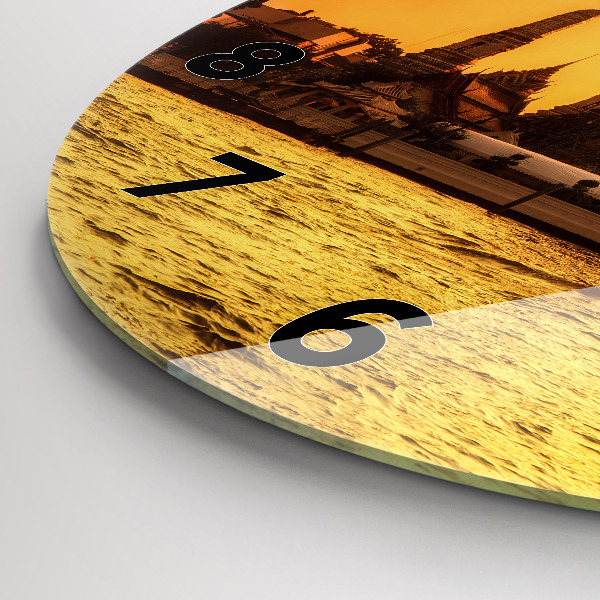 Okrúhle hodiny Wat arun Bangkok Thajsko