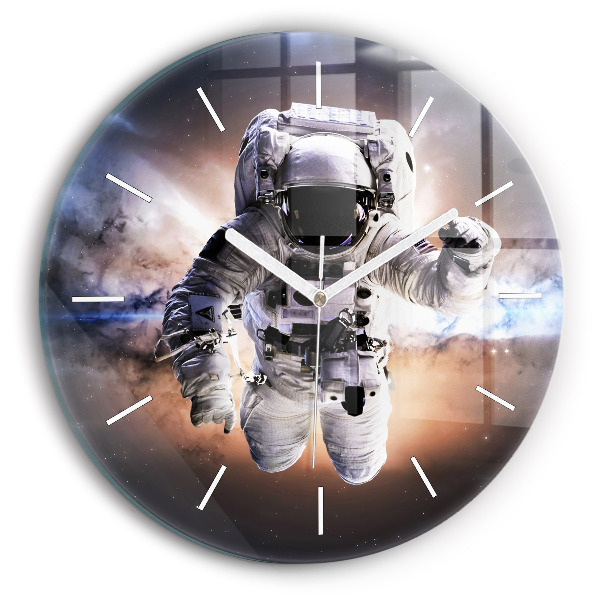 Okrúhle hodiny Astronaut vo vesmíre