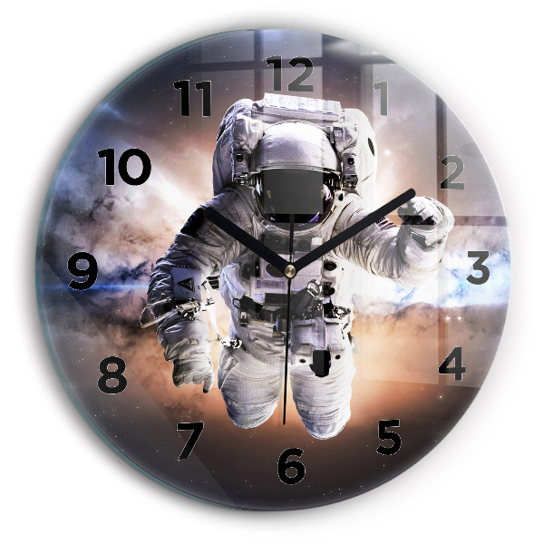 Okrúhle hodiny Astronaut vo vesmíre