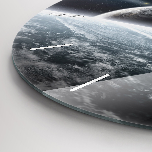 Okrúhle hodiny Vesmír a planéty