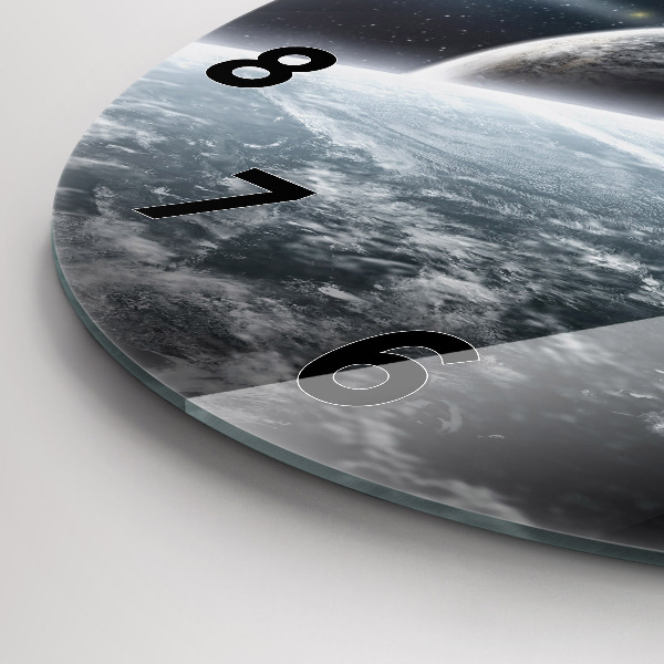 Okrúhle hodiny Vesmír a planéty