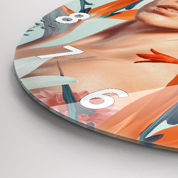 Okrúhle hodiny Žena s kvetmi