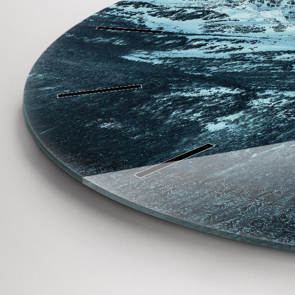 Okrúhle hodiny Pohorie v zime