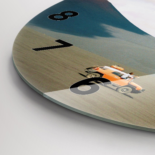 Okrúhle hodiny Vozidlo v Kamčatskej púšti