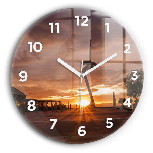 Okrúhle hodiny Olympijský park v Barcelone