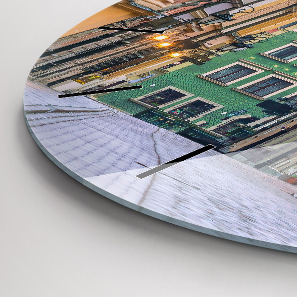 Okrúhle hodiny Staré mesto vo Varšave